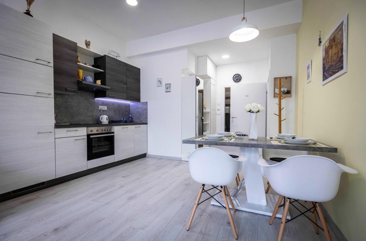 Deluxe Apartman Egle1 I Studio Egle 2 Whit A Private Parking Zagreb Ngoại thất bức ảnh