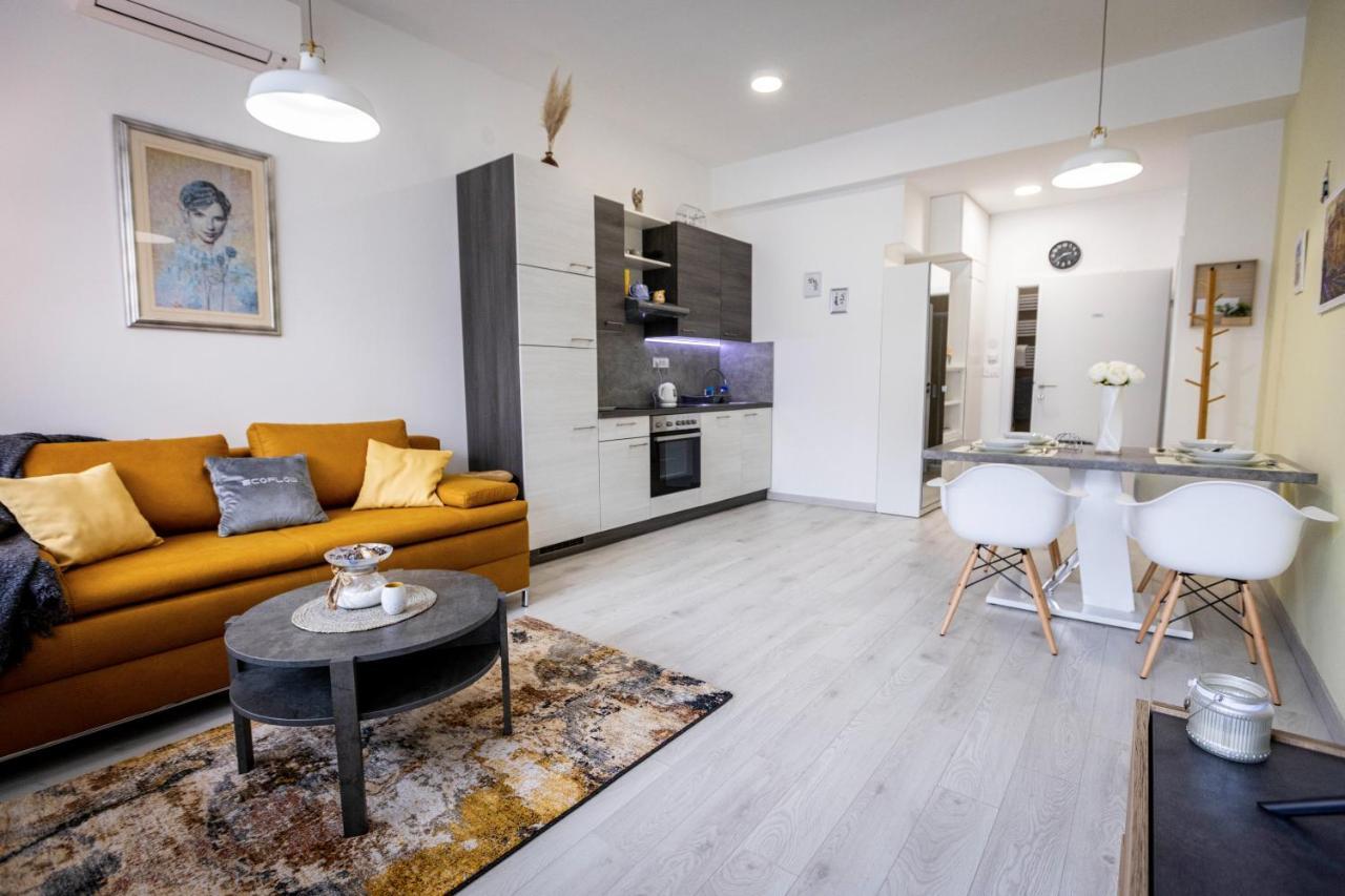 Deluxe Apartman Egle1 I Studio Egle 2 Whit A Private Parking Zagreb Ngoại thất bức ảnh